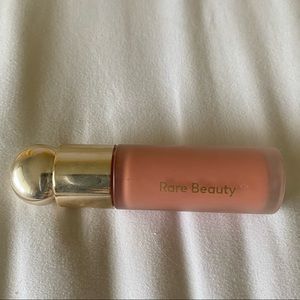 Rare beauty soft pinch liquid blush in “Bliss”